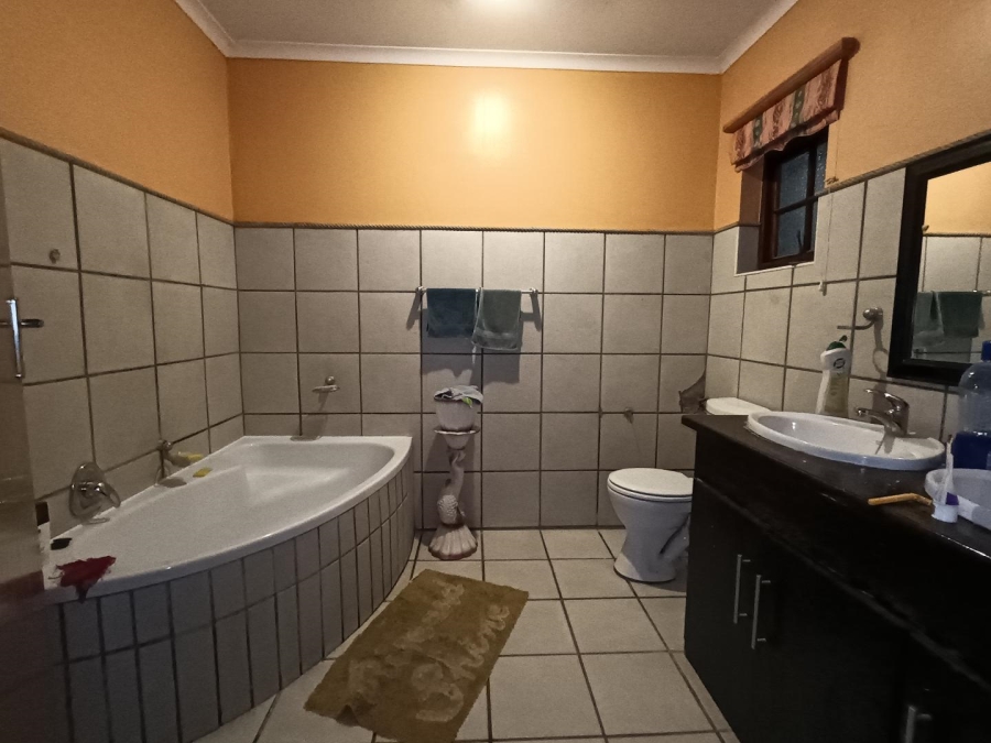 3 Bedroom Property for Sale in Dan Pienaar Free State